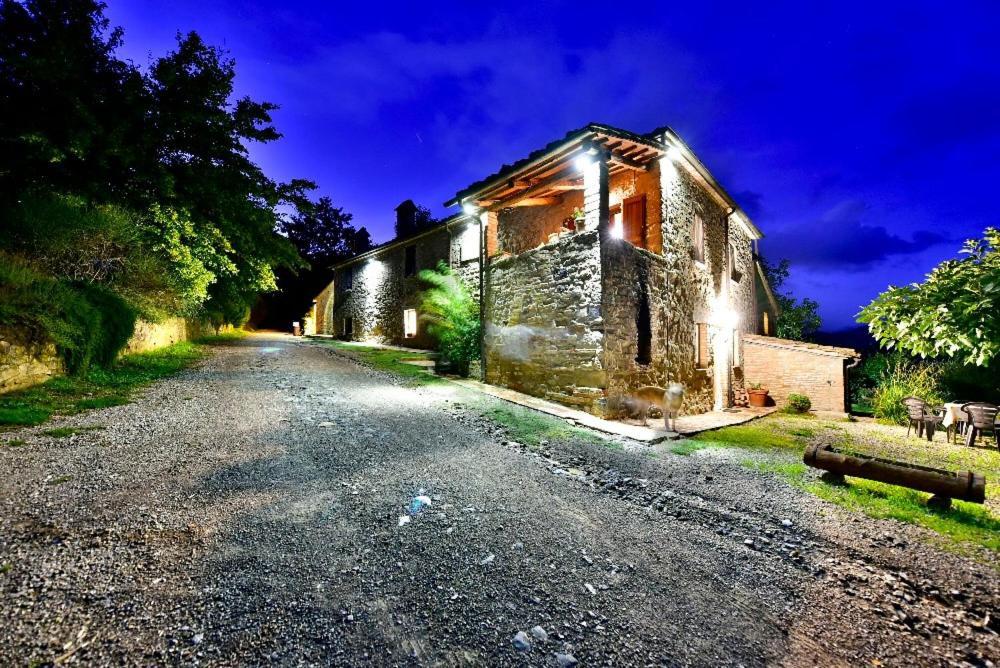 Agriturismo Corvaia Radicofani Bagian luar foto